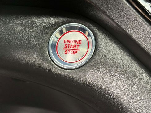 Certified 2025 Acura RDX SH-AWD image 26