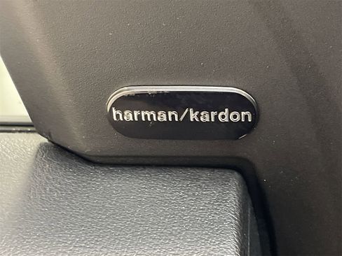 Used 2023 Dodge Charger R/T w/ Plus Group image 33