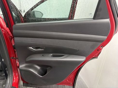 Used 2025 Hyundai Tucson SEL AWD/4WD image 13
