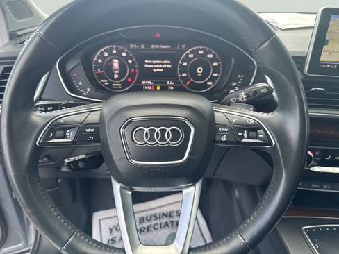 Used 2018 Audi Q5 2.0T Premium Plus w/ Premium Plus Package AWD/4WD image 14