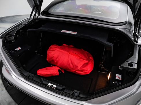 Used 2016 Ferrari California T image 78