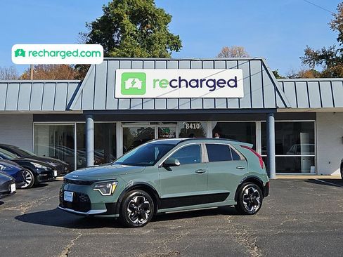 Used 2023 Kia Niro Wind w/ Wind Preserve Package image 1