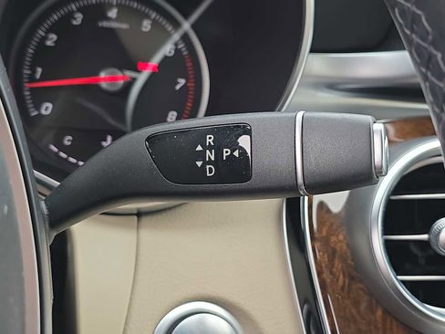 Used 2018 Mercedes-Benz C 300 Sedan w/ Premium Package image 21