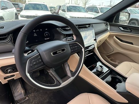 New 2026 Jeep Grand Cherokee Limited image 20