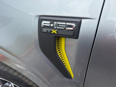 Used 2024 Ford F150 STX AWD/4WD image 5