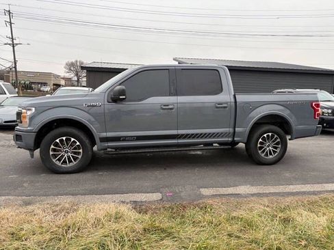 Used 2019 Ford F150 XLT w/ Equipment Group 302A Luxury AWD/4WD image 8