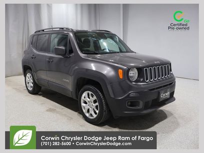 Used 2018 Jeep Renegade Latitude w/ UConnect 8.4 Nav Group