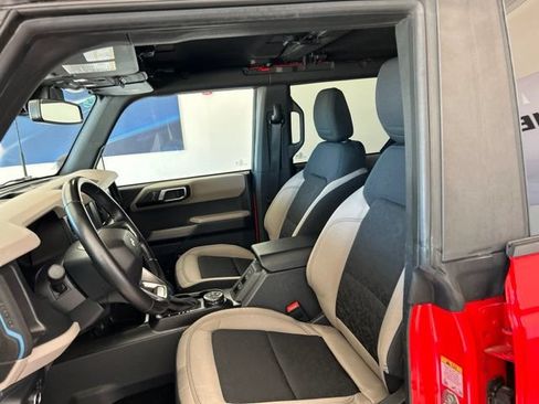 Used 2022 Ford Bronco Wildtrak AWD/4WD image 12