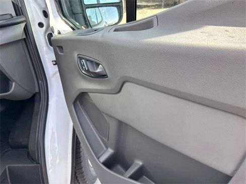New 2025 Ford Transit 250 Low Roof image 34