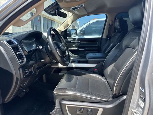 Used 2021 RAM 1500 Laramie image 8