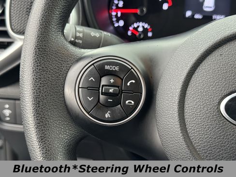 Used 2020 Kia Soul LX image 7