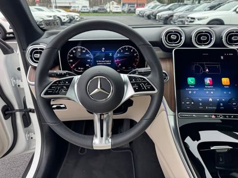 Used 2026 Mercedes-Benz GLC 300 4MATIC image 14