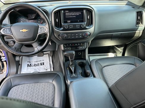 Used 2019 Chevrolet Colorado Z71 AWD/4WD image 19
