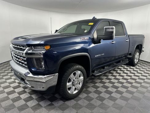 Used 2020 Chevrolet Silverado 2500 LTZ w/ LTZ Plus Package AWD/4WD image 4