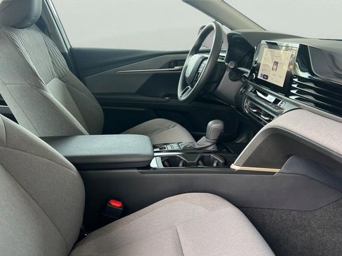 Used 2026 Toyota Camry LE image 19