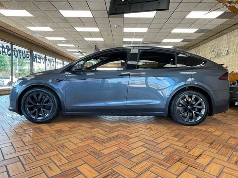 Used 2022 Tesla Model X AWD/4WD image 5