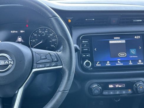 Certified 2022 Nissan Kicks SR image 13