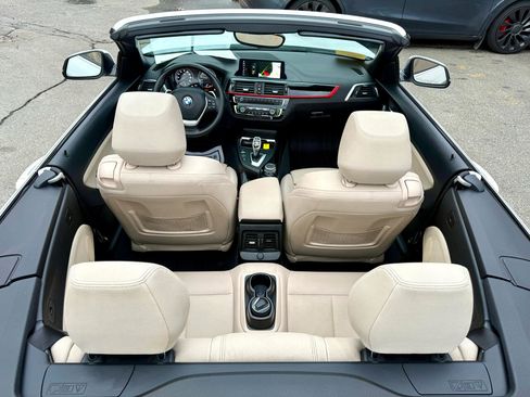 Used 2018 BMW 230i xDrive Convertible w/ Premium Package image 40