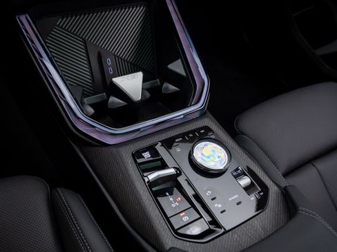 New 2026 BMW X3 xDrive30 w/ Premium Package image 13