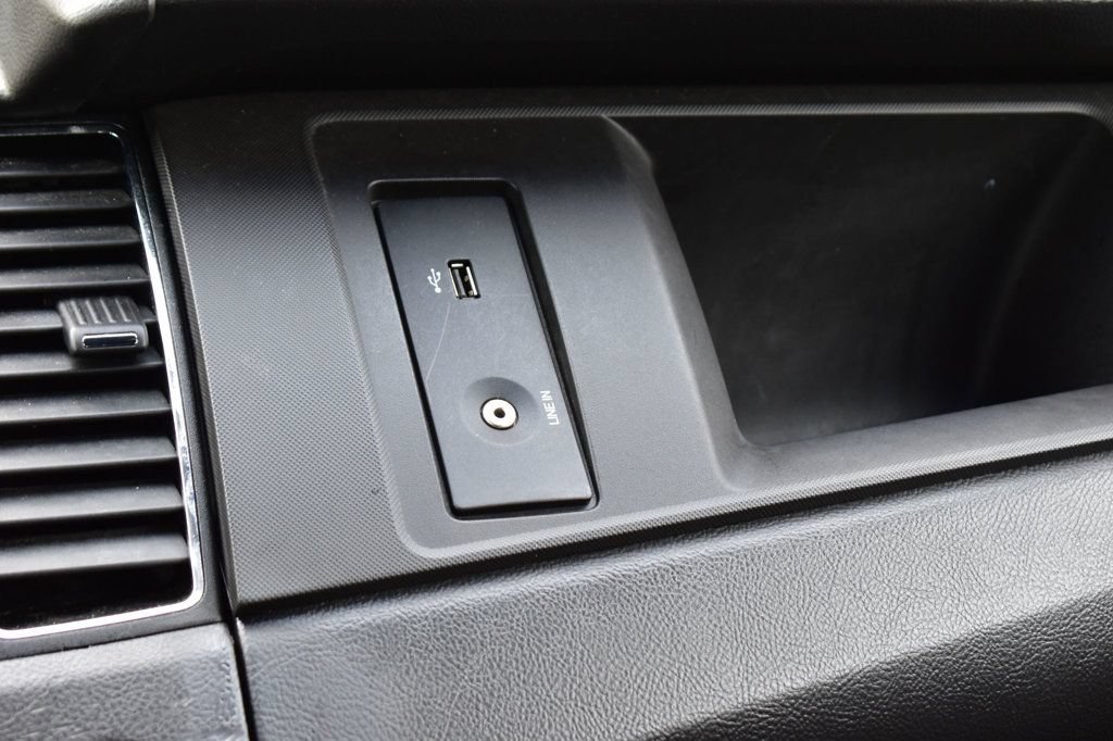 Used 2016 Ford Taurus Police Interceptor AWD image 28