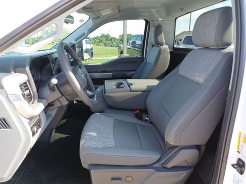 New 2025 Ford F350 XLT image 12