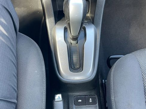 Used 2017 Chevrolet Sonic LT FWD image 22