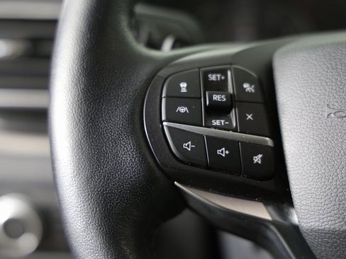 Used 2020 Ford Explorer Limited image 14