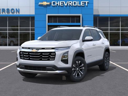 New 2026 Chevrolet Equinox LT image 8