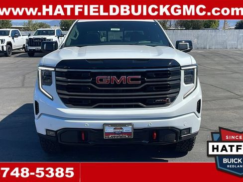New 2026 GMC Sierra 1500 AT4 w/ AT4 Premium Package AWD/4WD image 8