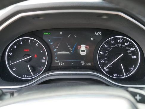 Used 2022 Toyota Avalon Touring FWD image 27