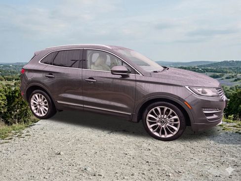 Used 2017 Lincoln MKC Reserve image 13