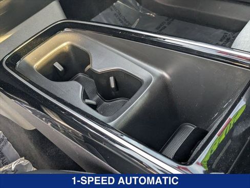 Certified 2023 Volkswagen ID.4 Pro image 19