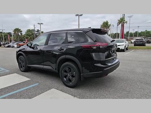 New 2026 Nissan Rogue SV FWD image 25