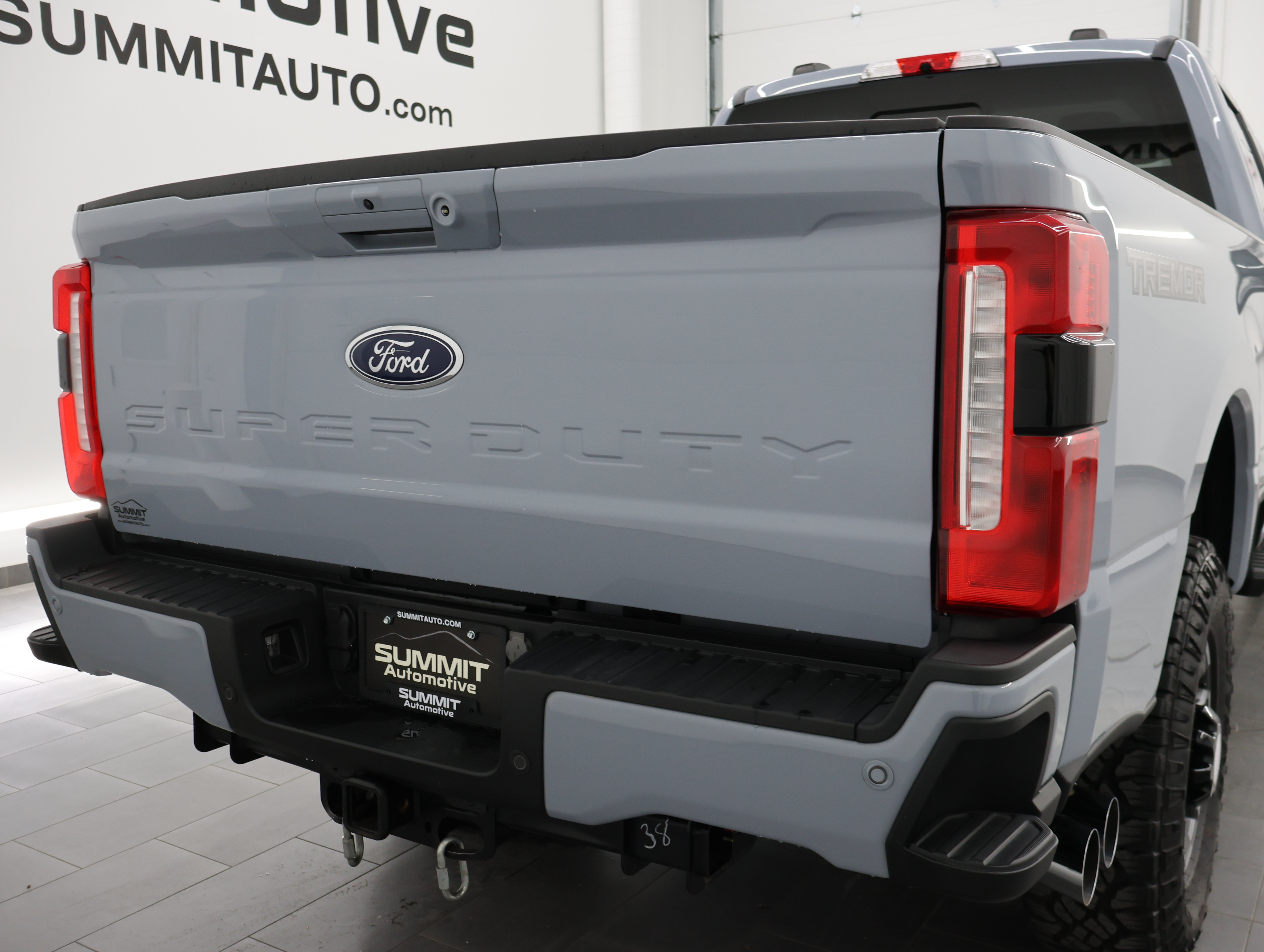 Used 2024 Ford F250 Lariat w/ Lariat Ultimate Package AWD/4WD image 31