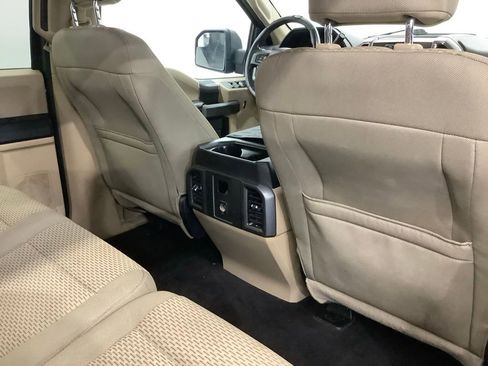 Used 2016 Ford F150 XLT w/ Equipment Group 302A Luxury AWD/4WD image 30