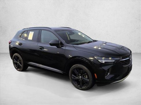 Used 2022 Buick Envision Essence w/ Sport Touring Package image 3