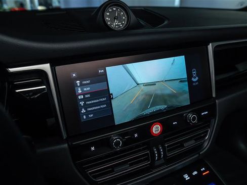 New 2025 Porsche Macan image 26