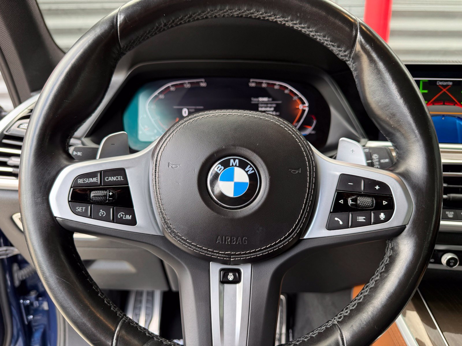Used 2022 BMW X5 sDrive40i w/ M Sport Package RWD image 28