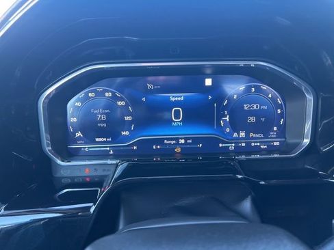 Used 2022 Chevrolet Silverado 1500 LT image 14