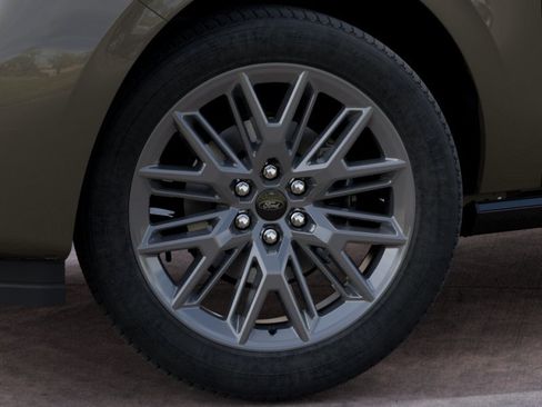 New 2027 Ford Expedition Max Platinum RWD image 21