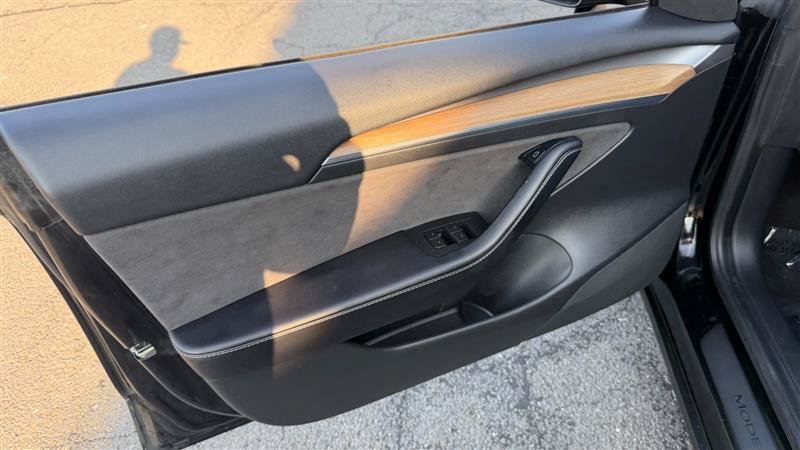 Used 2021 Tesla Model 3 Long Range AWD/4WD image 6