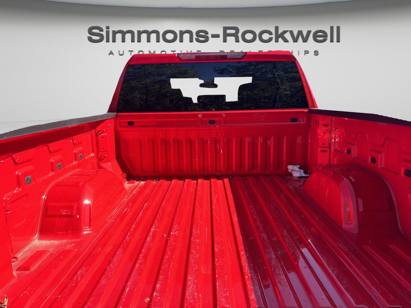Used 2024 Chevrolet Silverado 1500 LT AWD/4WD image 9