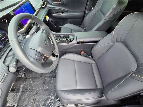 New 2026 Toyota Crown XLE image 4