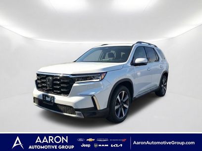 Used 2025 Honda Pilot Touring