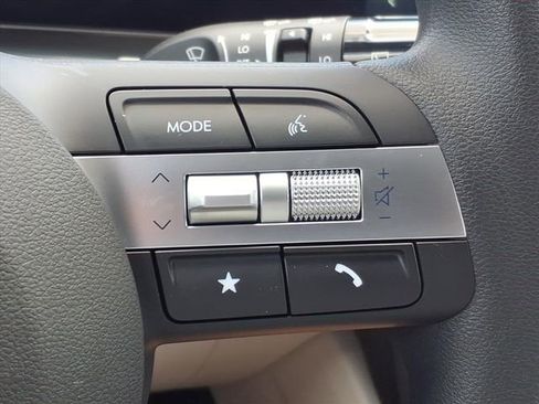 New 2026 Hyundai Tucson SE image 25