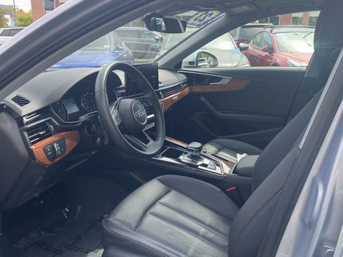 Used 2023 Audi A4 2.0T Premium w/ Convenience Package AWD/4WD image 12