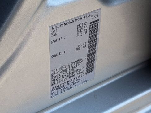 Used 2024 Nissan Altima 2.5 SR FWD image 32