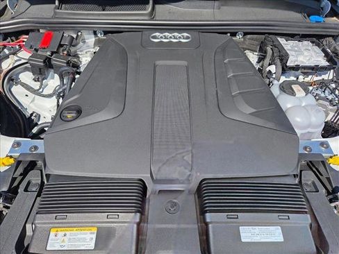 New 2026 Audi Q7 2.0T Premium image 17