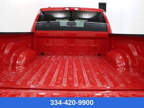 Used 2022 RAM 1500 Classic SLT image 25