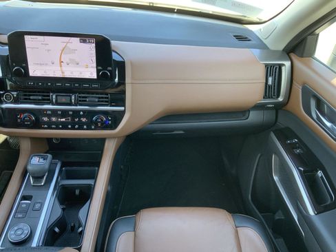 Used 2023 Nissan Pathfinder Platinum image 67